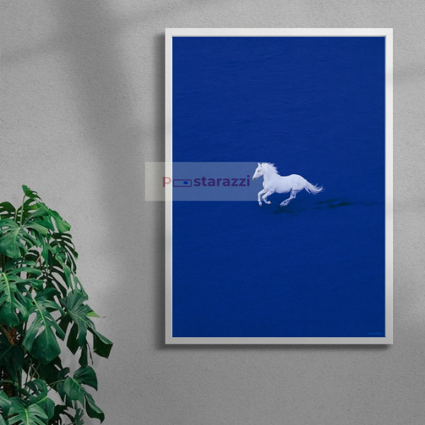 Deep Blue Run — white frame