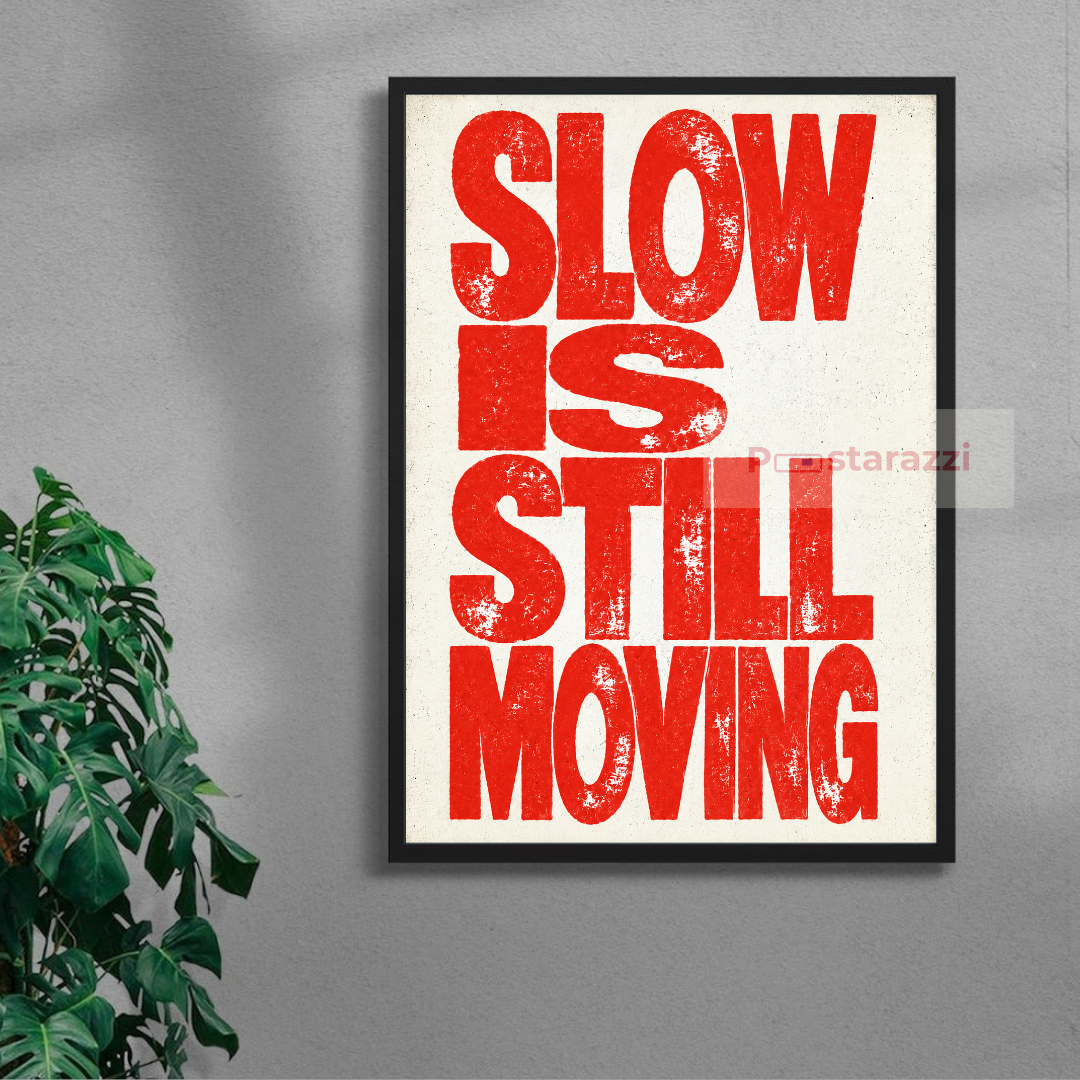 Still Moving — khung đen